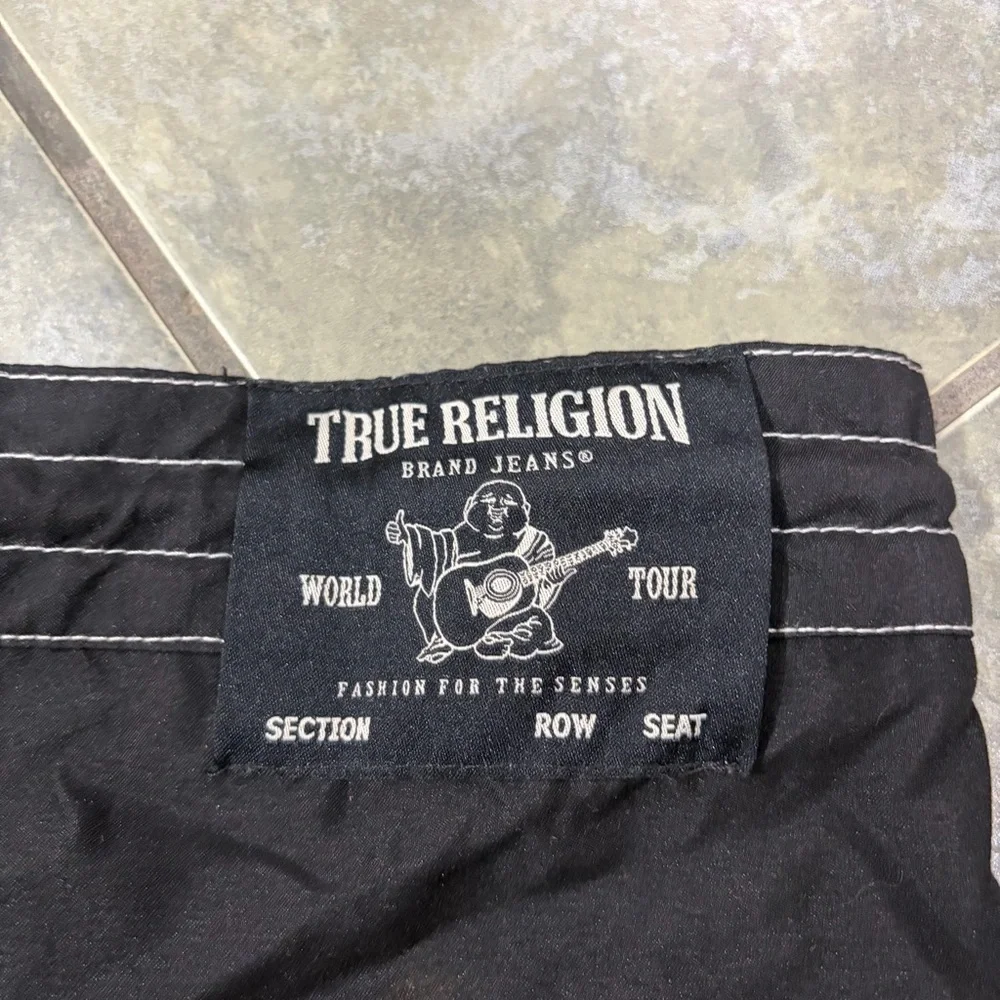 True Religion Men’s Board Shorts Swim Trunks Size 42 Black Swimwear Beach Y2K